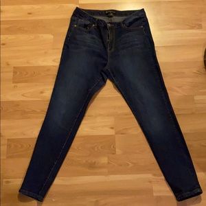 Size 14s fashion to figure jeans.